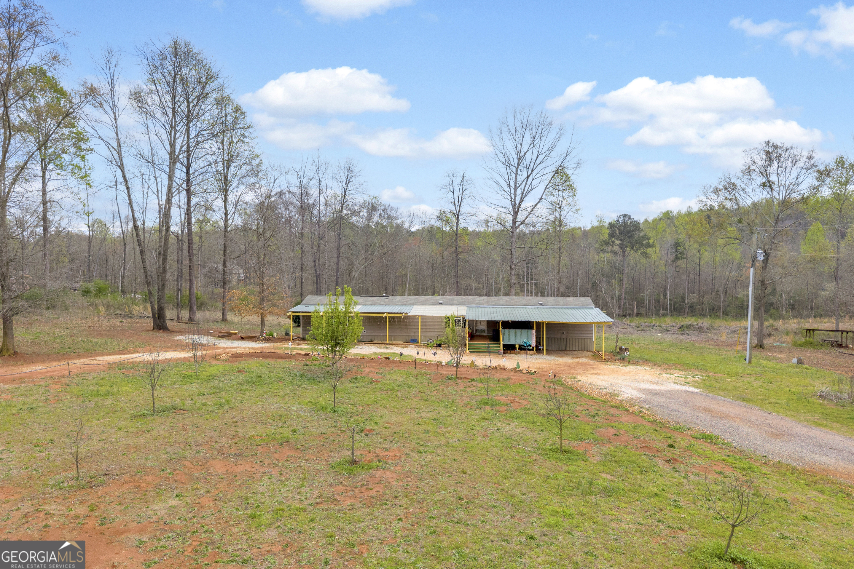 1934 Pleasant Hill Road Martin GA 30557