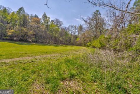 365 Waters Road Mccaysville GA 30555