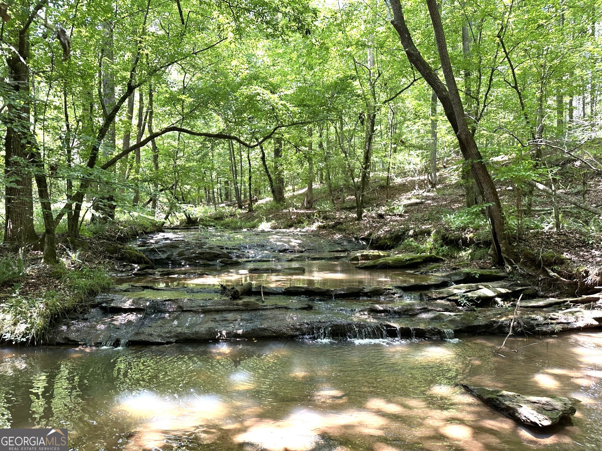 360 Happy Hollow Road Comer GA 30629