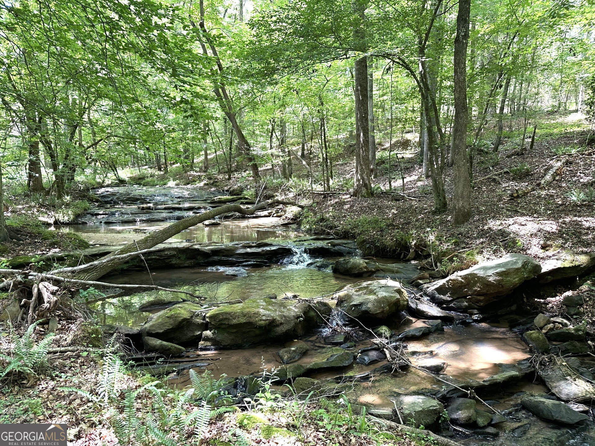 360 Happy Hollow Road Comer GA 30629