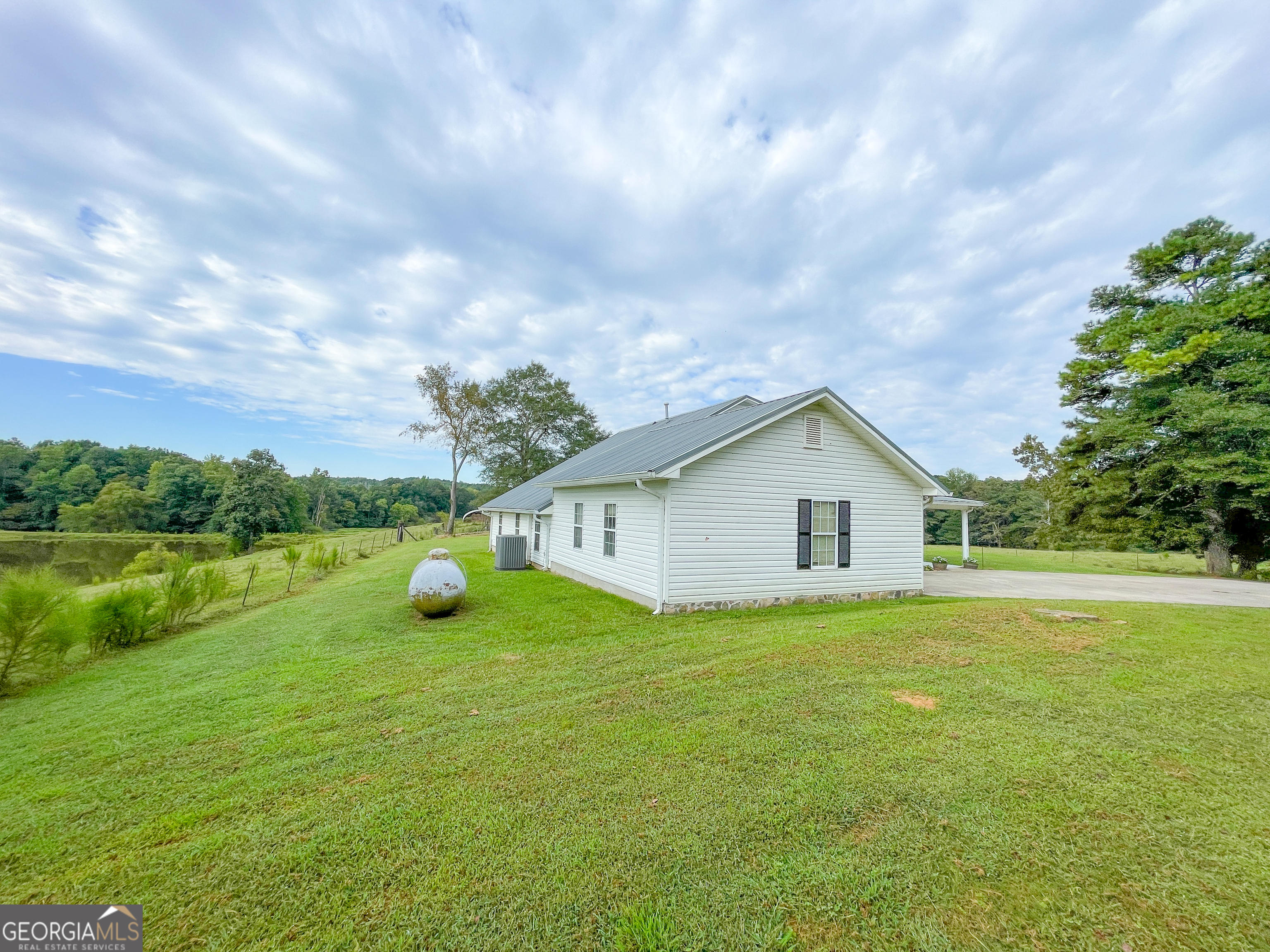 60 +/- Acres At 295 J Davis Road Tallapoosa GA 30176