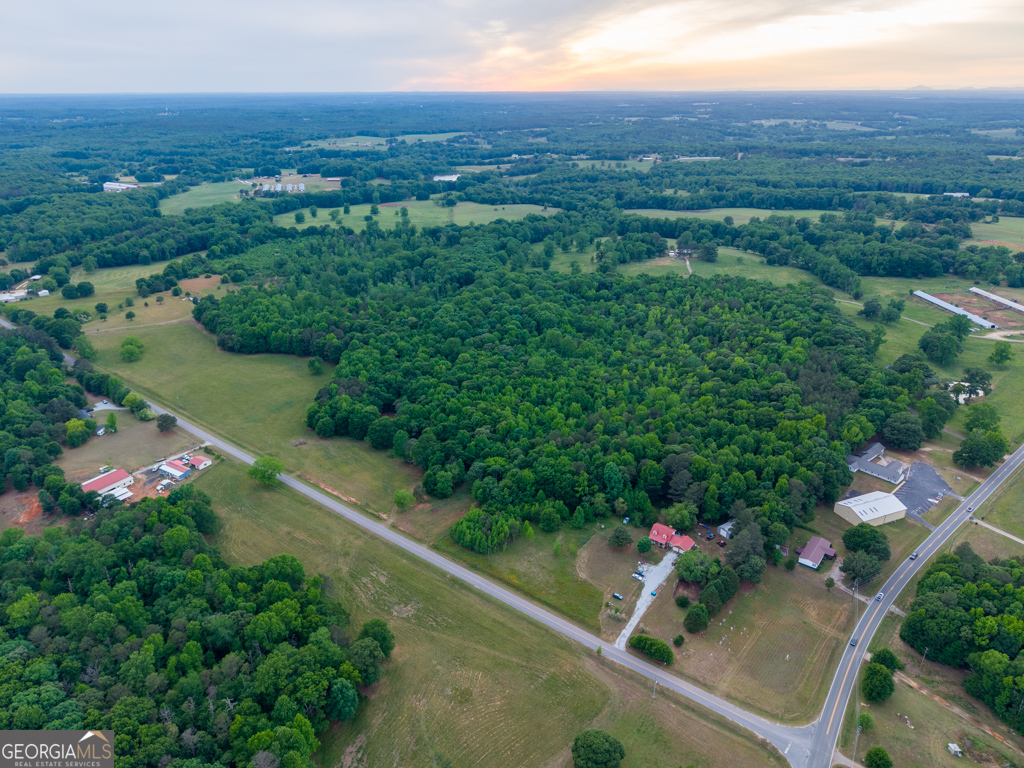 747 Sam Swindle Road Hull GA 30646
