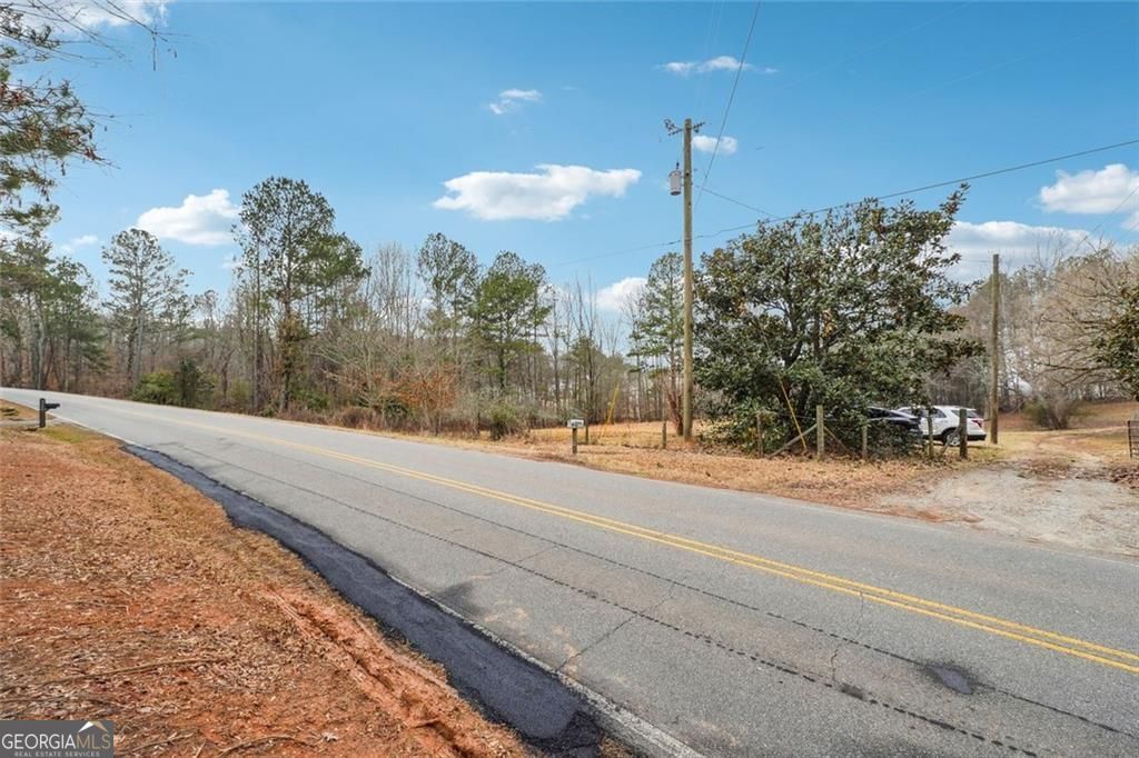 8265 Seabolt Drive Cumming GA 30028