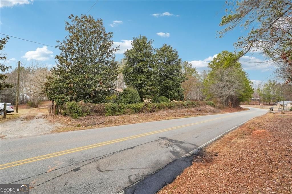 8265 Seabolt Drive Cumming GA 30028