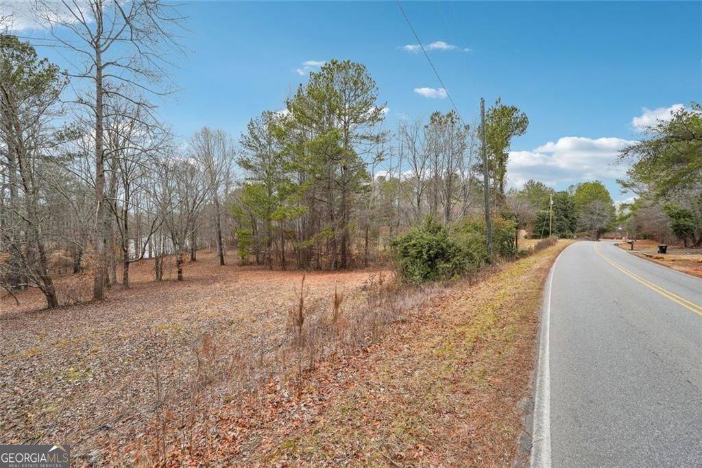 8265 Seabolt Drive Cumming GA 30028