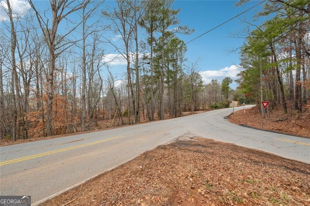 8265 Seabolt Drive Cumming GA 30028