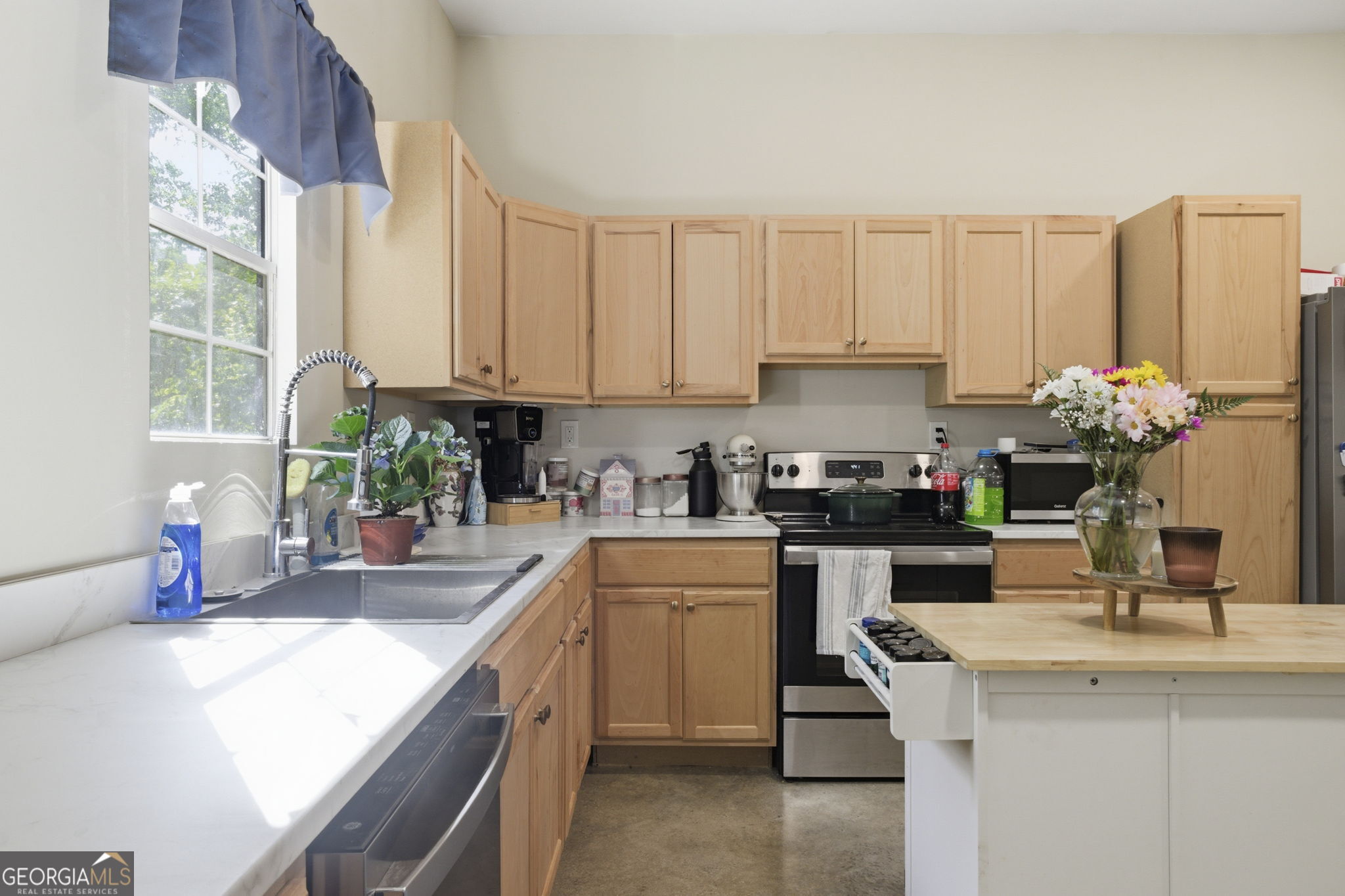410 Pine Hill Road SE Rydal GA 30171