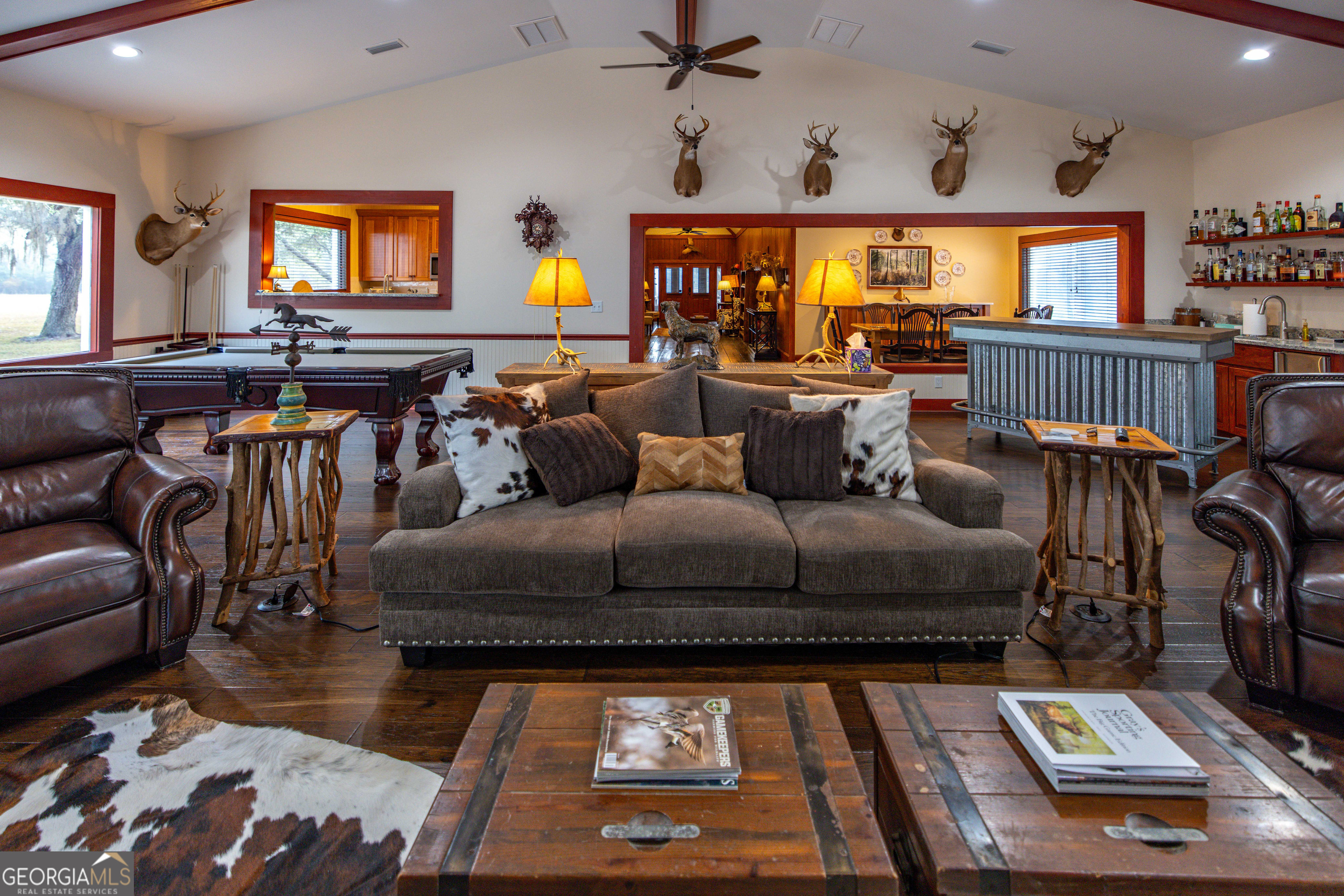 279 Mid River Road White Oak GA 31568