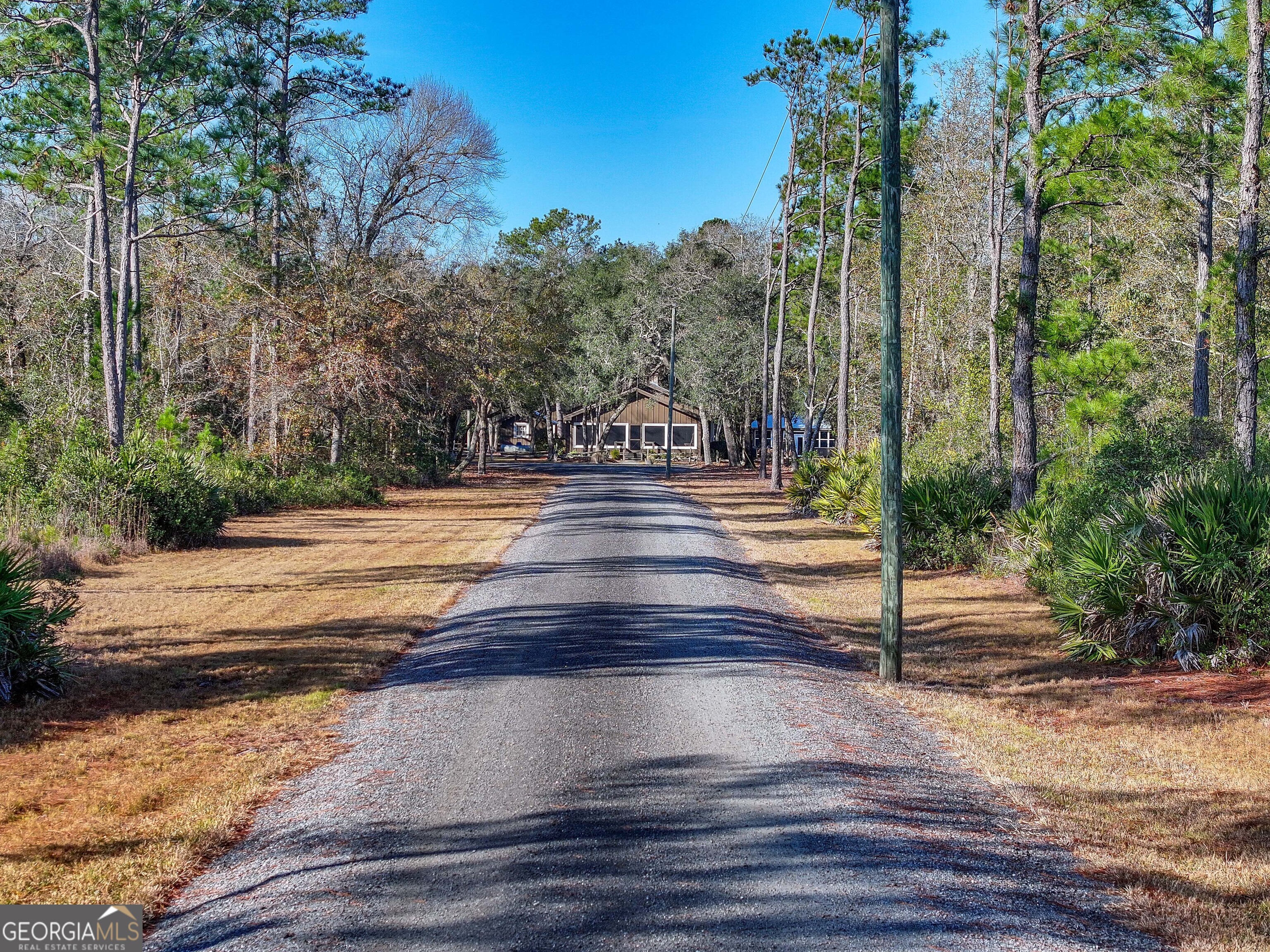 279 Mid River Road White Oak GA 31568
