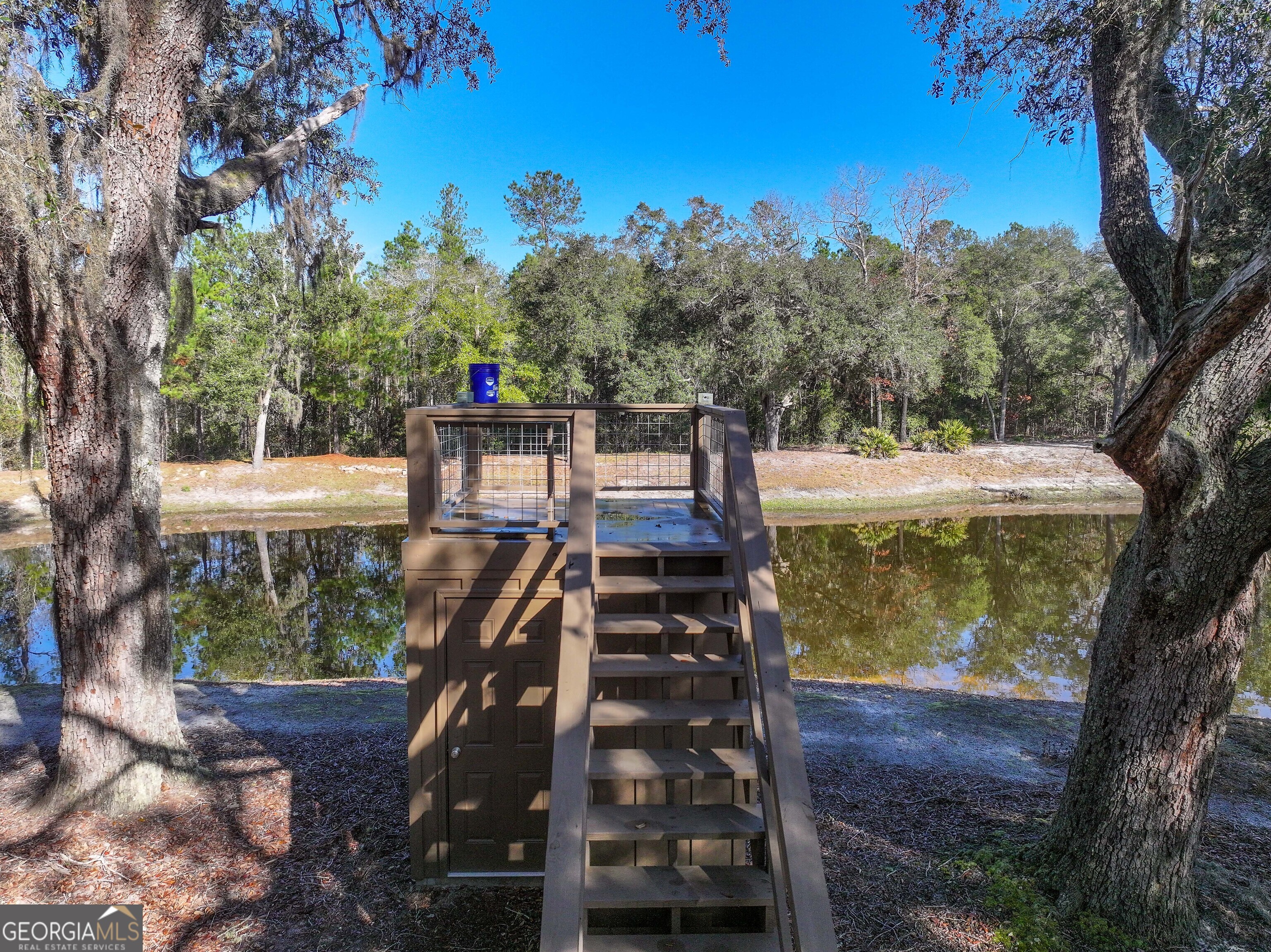 279 Mid River Road White Oak GA 31568