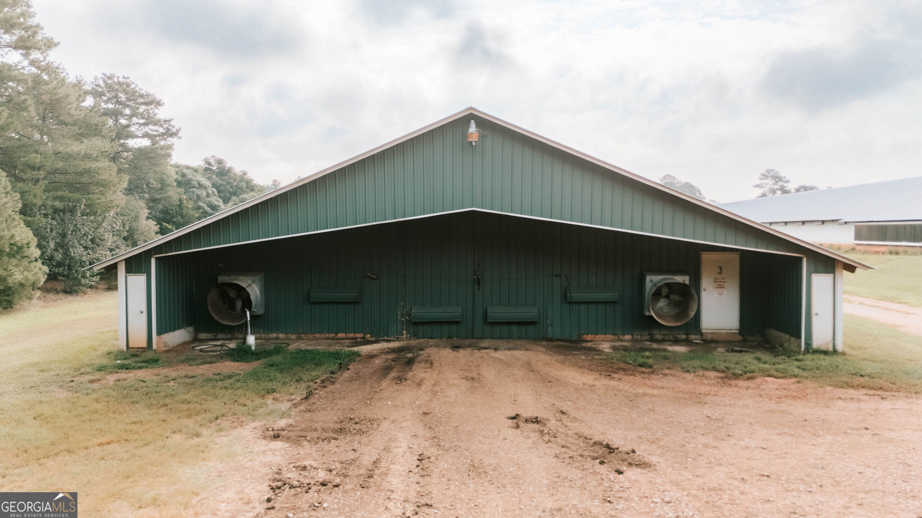 574 Center Church Road Stephens GA 30667