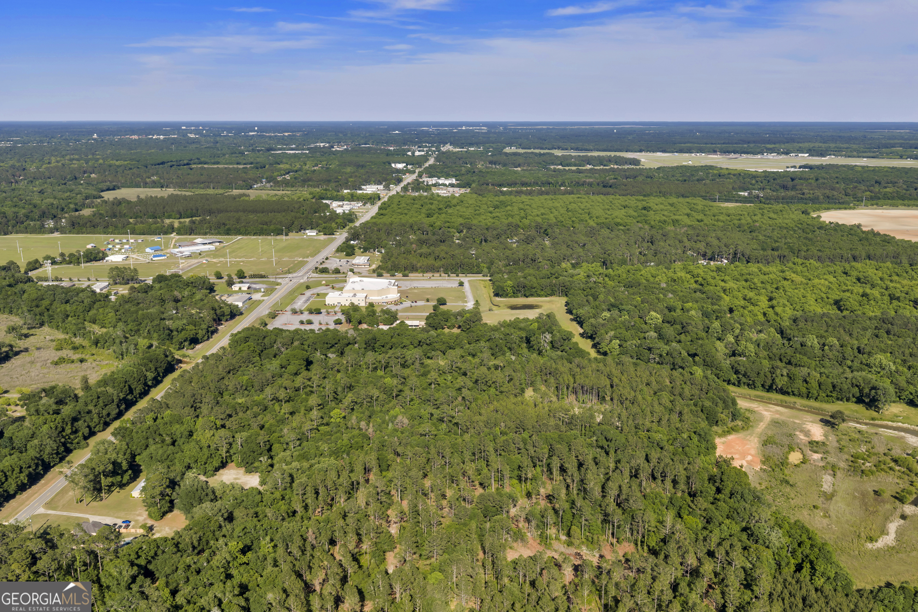 2126 W Oakridge Drive Albany GA 31721
