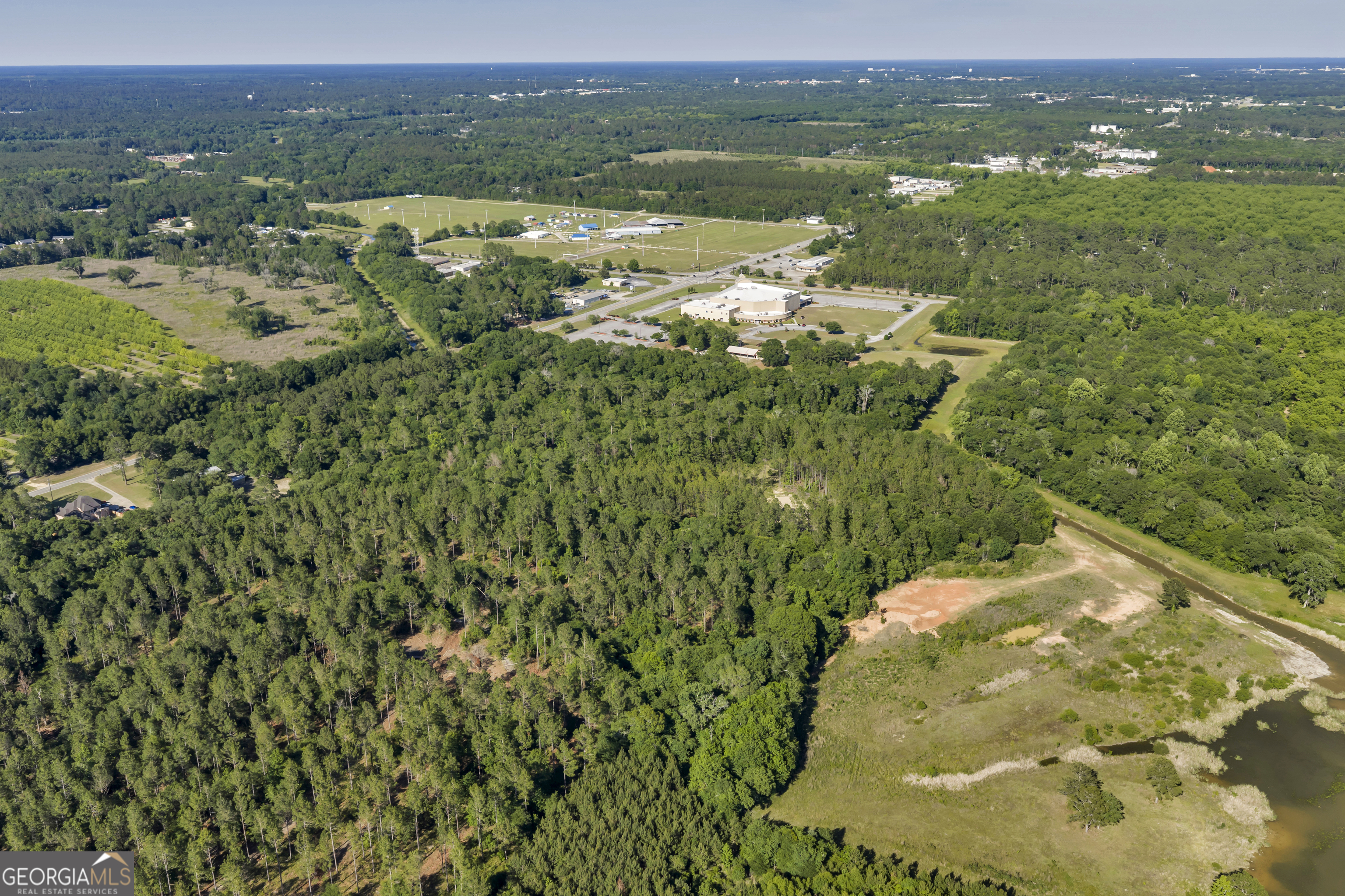 2126 W Oakridge Drive Albany GA 31721