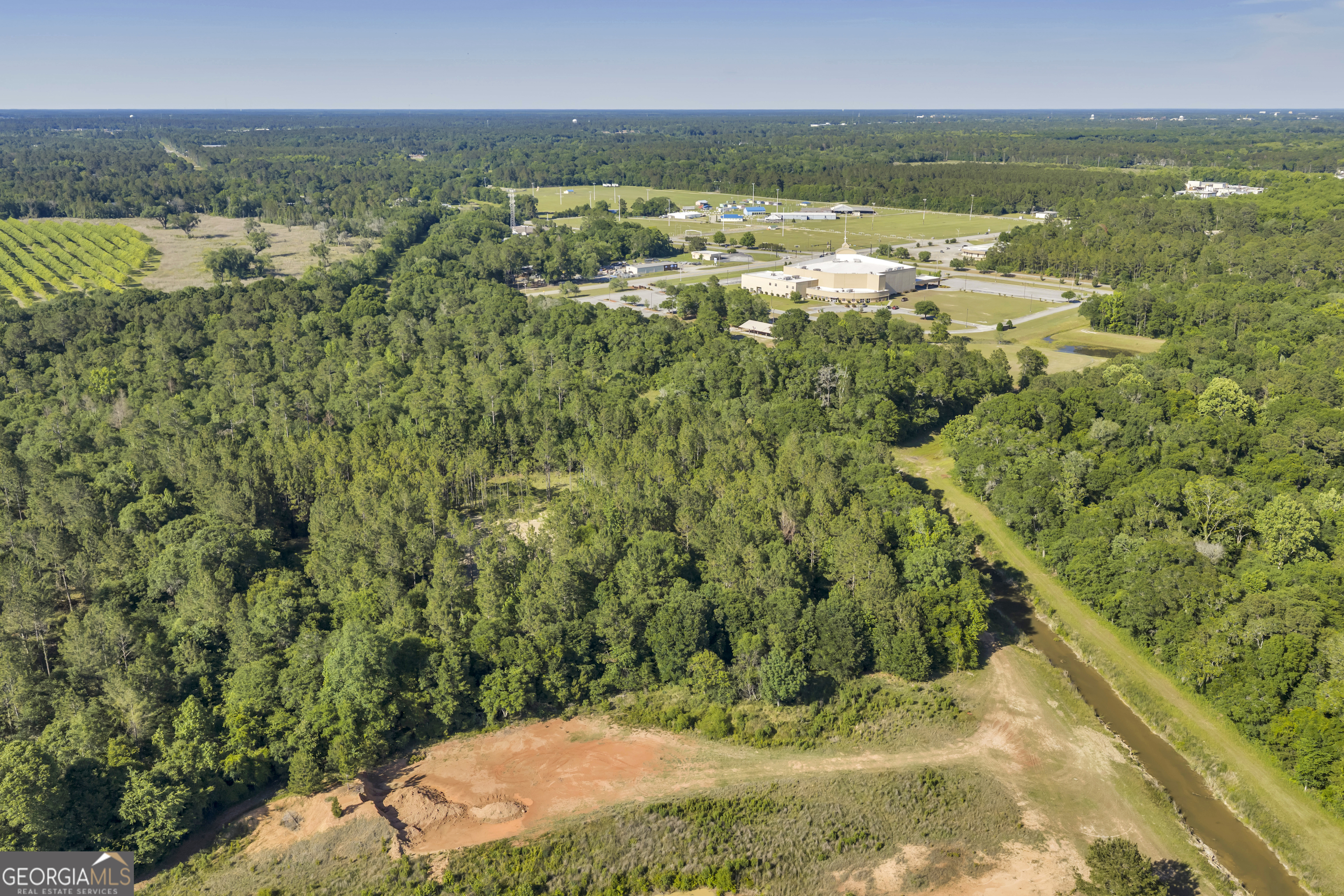 2126 W Oakridge Drive Albany GA 31721