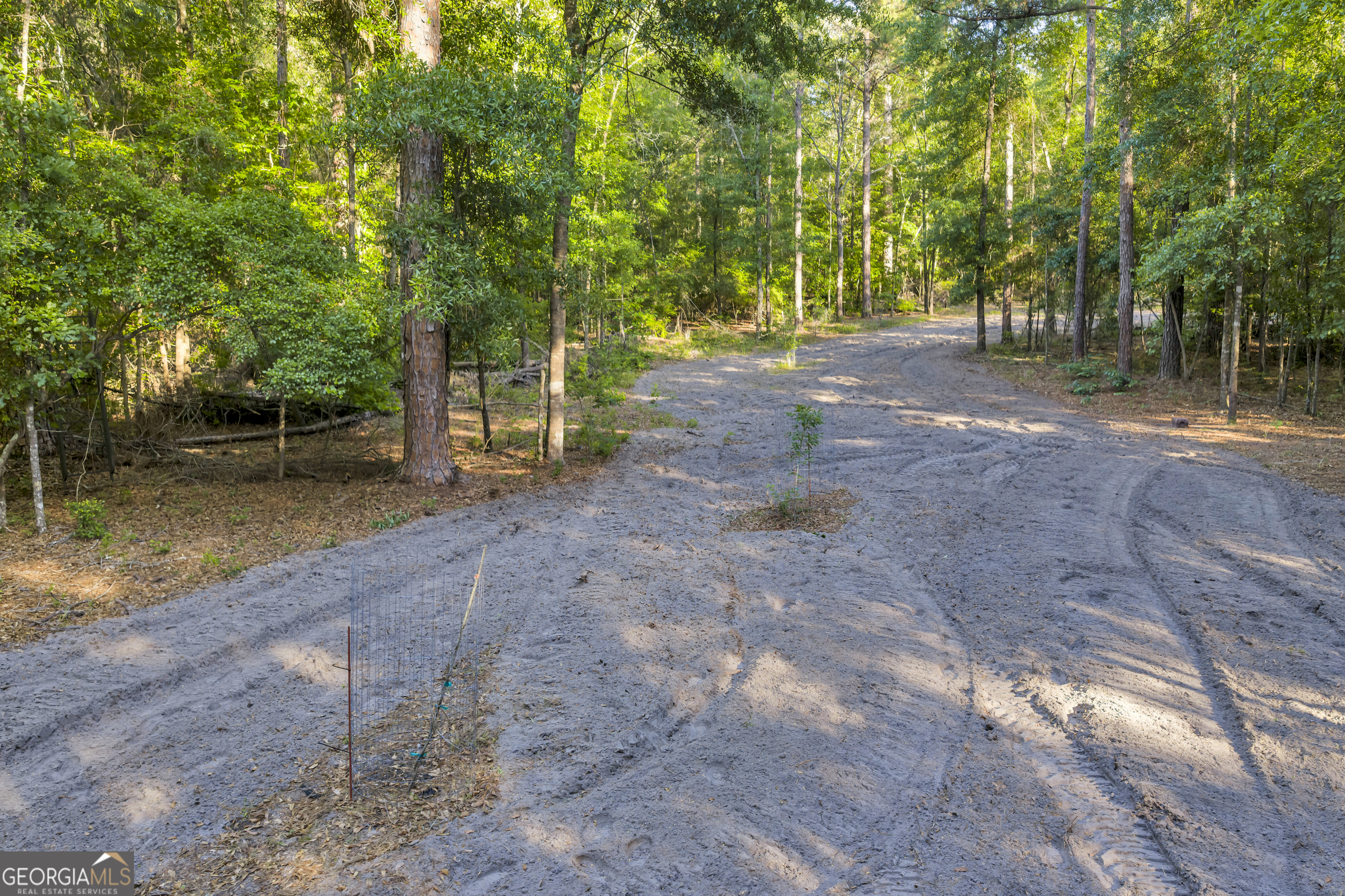 2126 W Oakridge Drive Albany GA 31721
