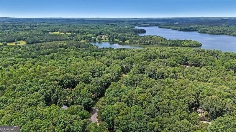 40 Coral Drive Whitesburg GA 30185