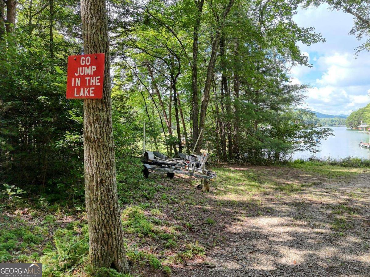 184 Whisper Cove Blairsville GA 30512