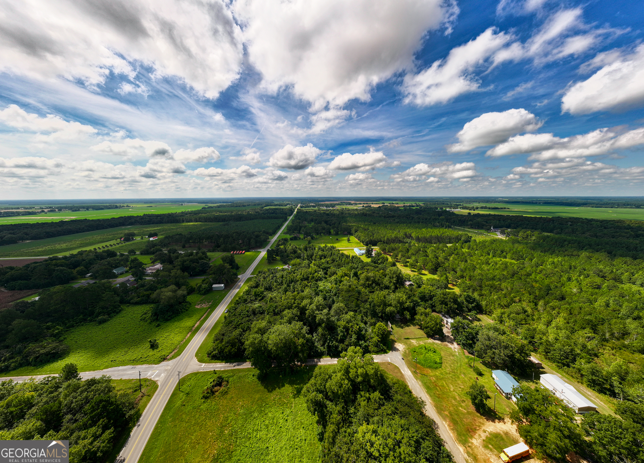 2.8 +/- Acres Pineway Highway Pineview GA 31071