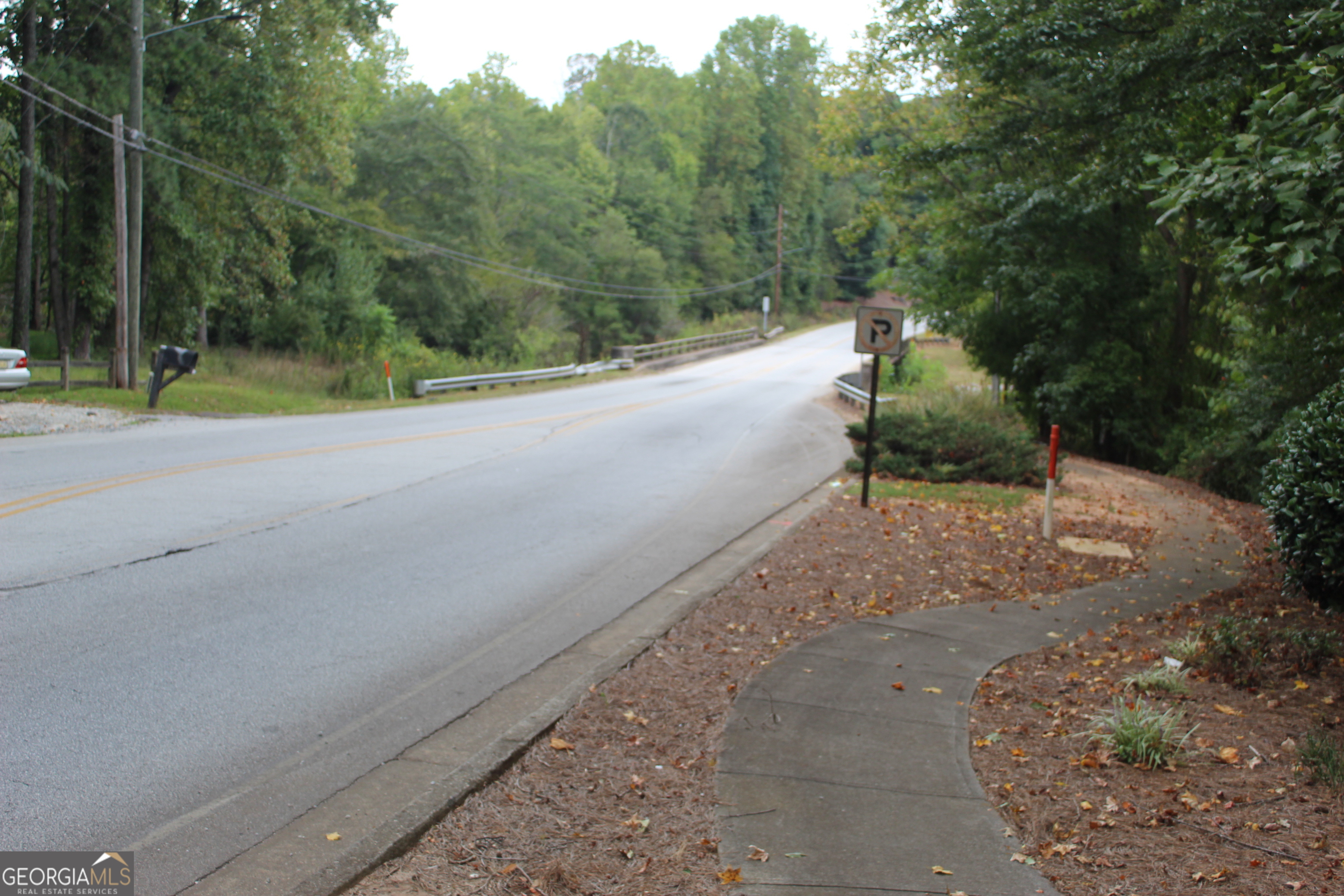 441 N Deshong Road Stone Mountain GA 30087