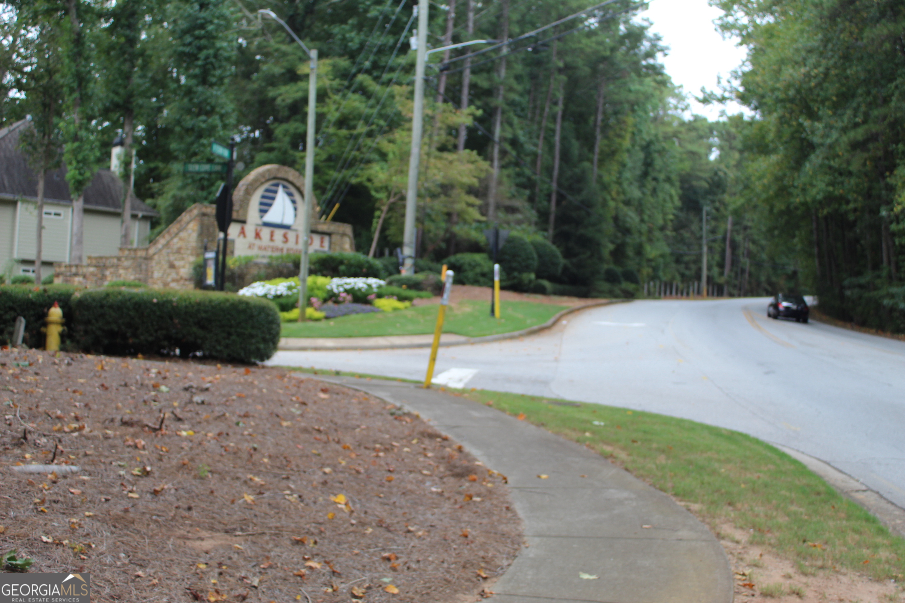 441 N Deshong Road Stone Mountain GA 30087