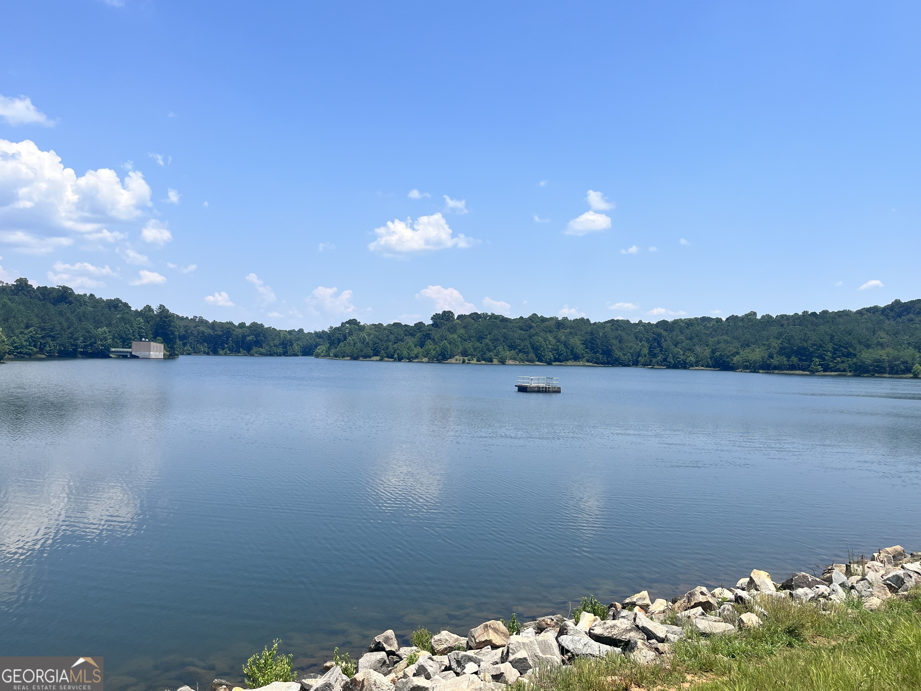 3828 Reservoir Gainesville GA 30507