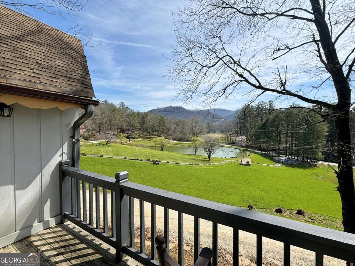638 Chalet Village Lane Dillard GA 30537