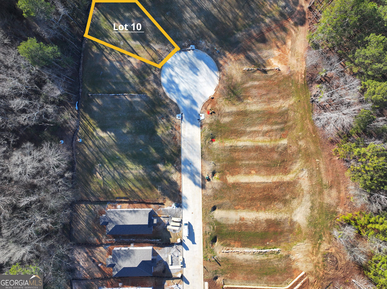 25 Rivers Edge Lane Franklin GA 30217