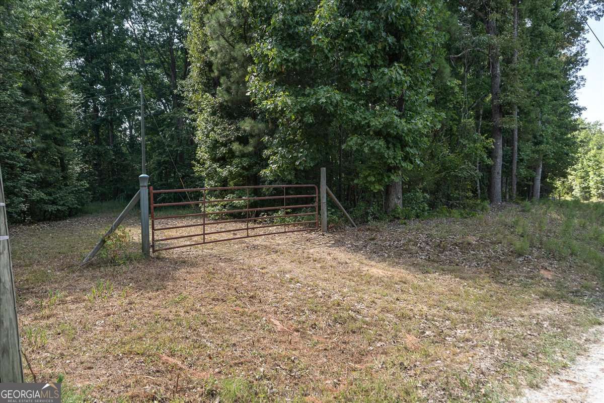 2416 Cleveland Drive Elberton GA 30635