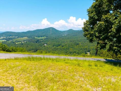 Lot 5 High Place Young Harris GA 30582