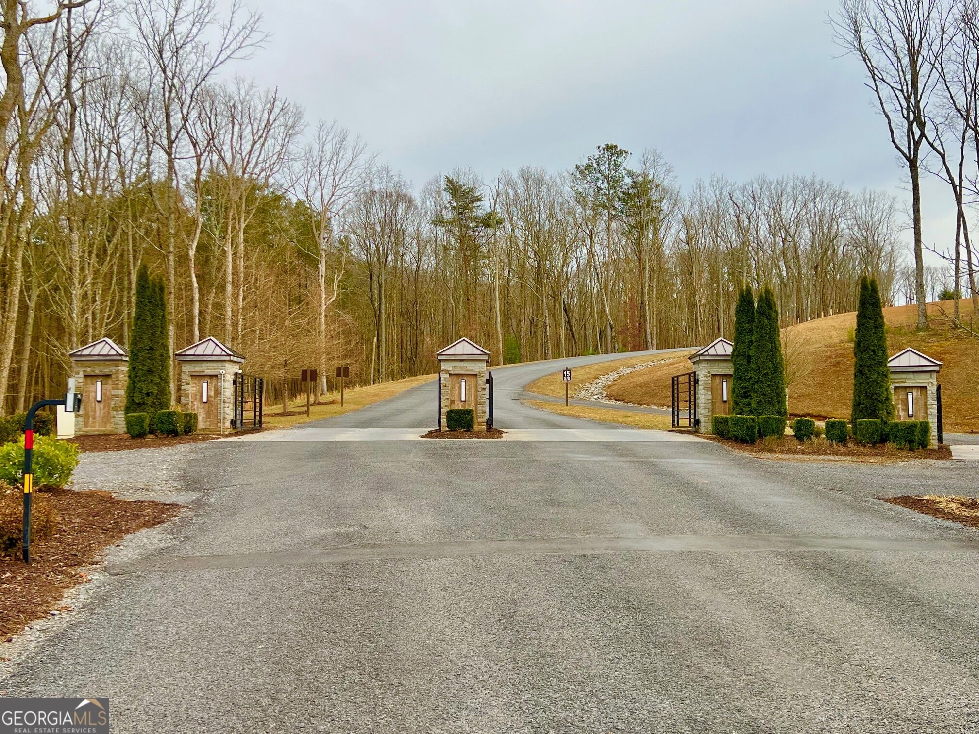 271 Highgrove Drive Talking Rock GA 30175