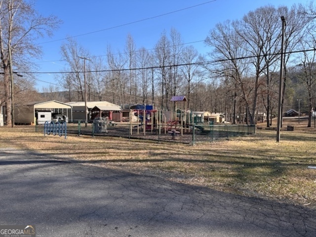 1665 Hunter Drive Talking Rock GA 30175