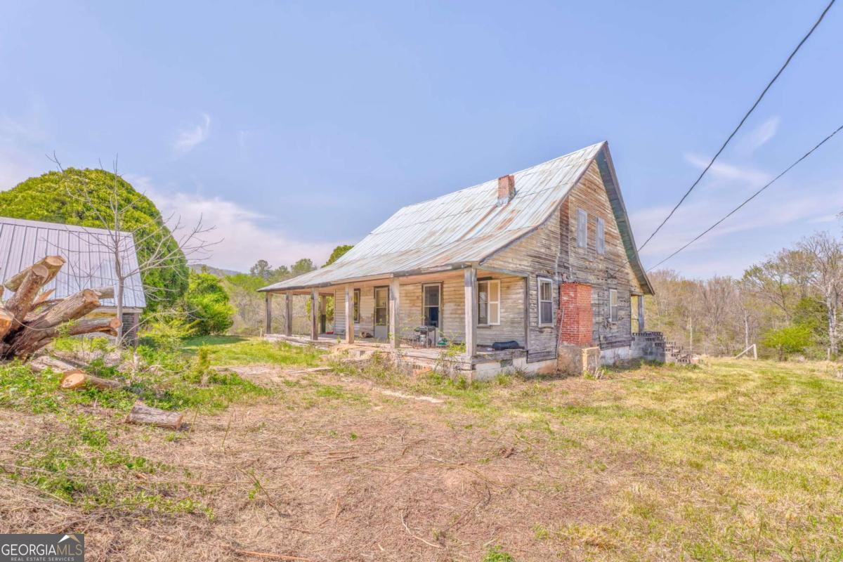 365 Waters Road Mccaysville GA 30555