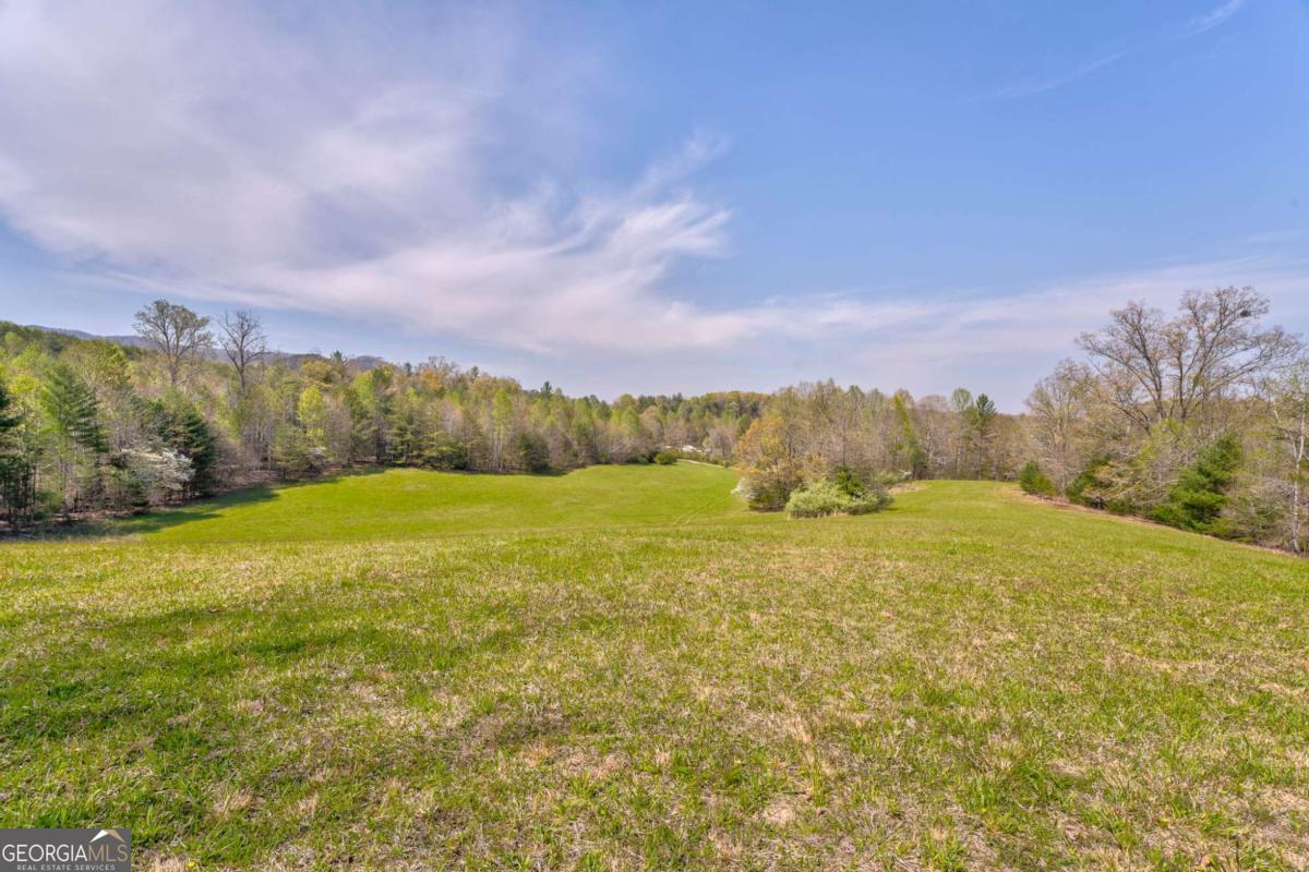 365 Waters Road Mccaysville GA 30555