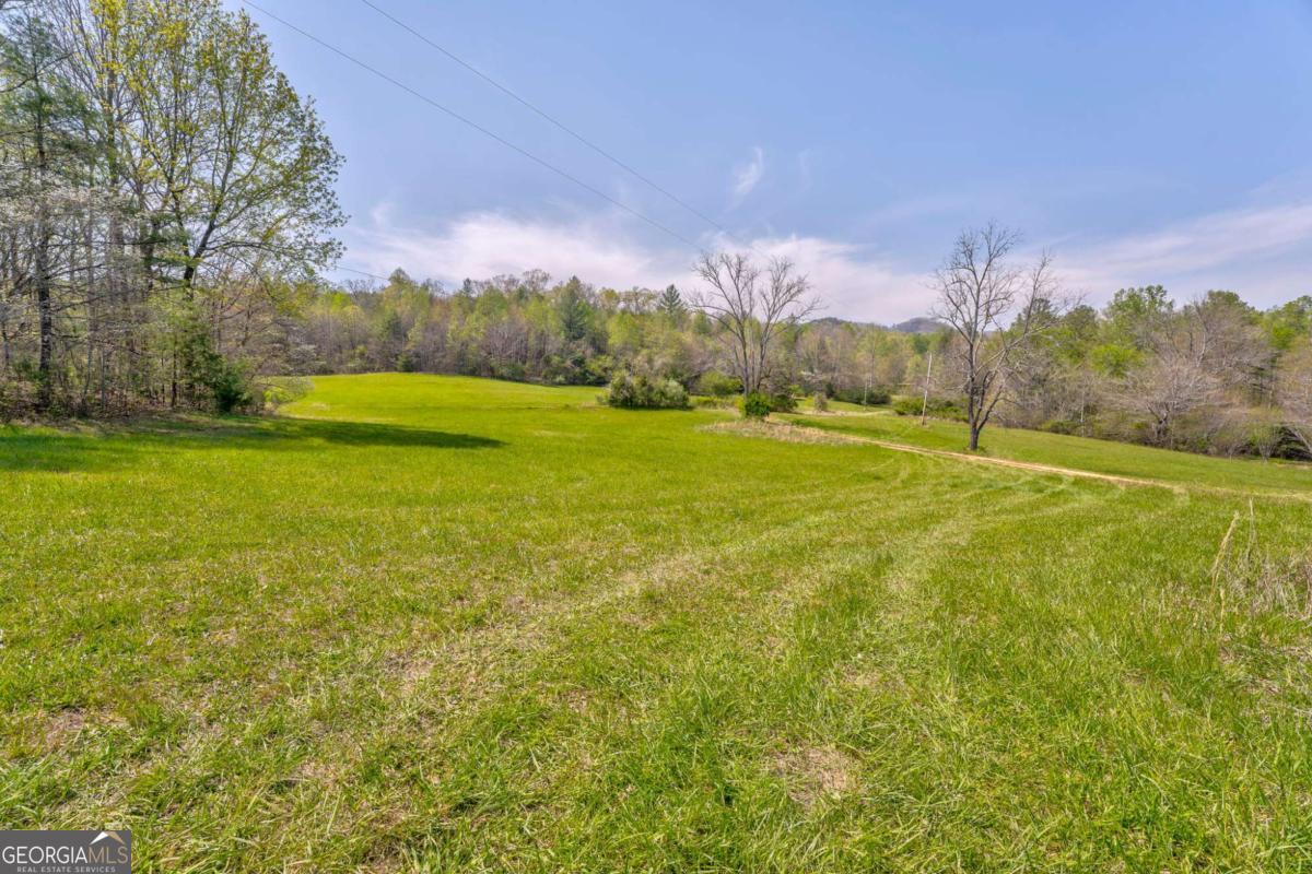 365 Waters Road Mccaysville GA 30555