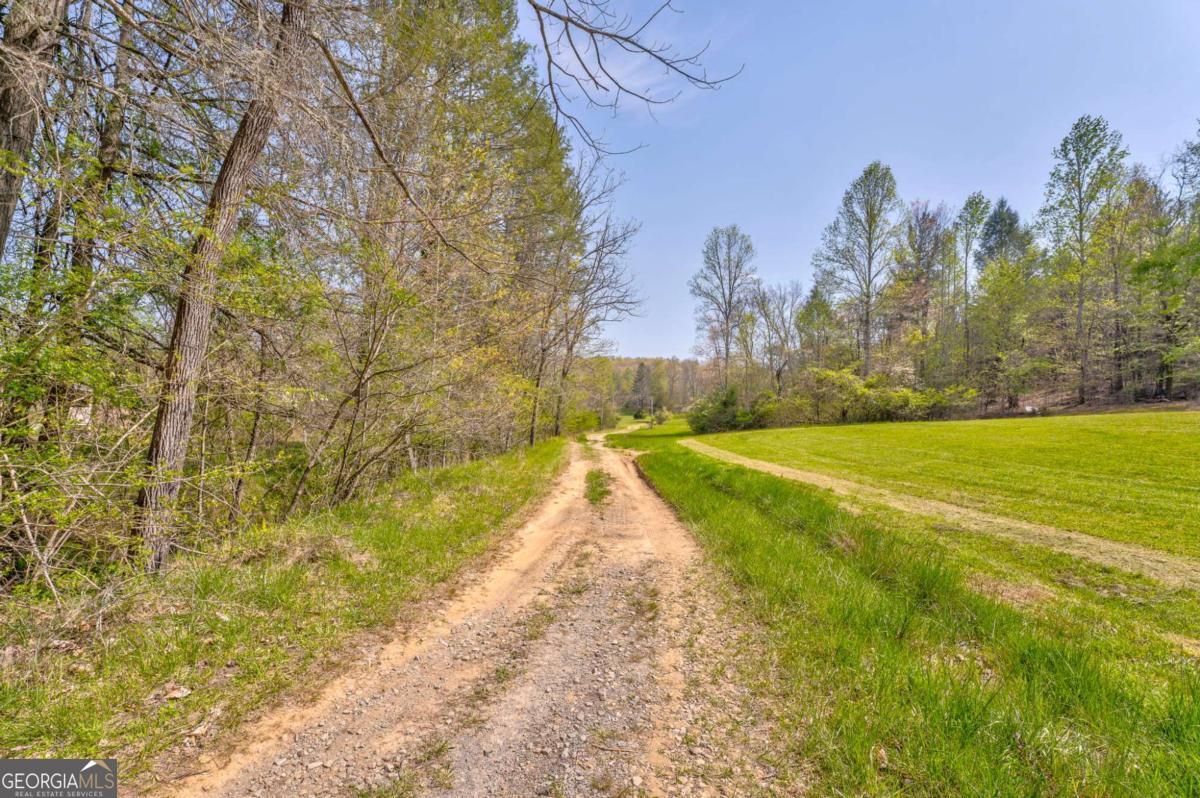 365 Waters Road Mccaysville GA 30555
