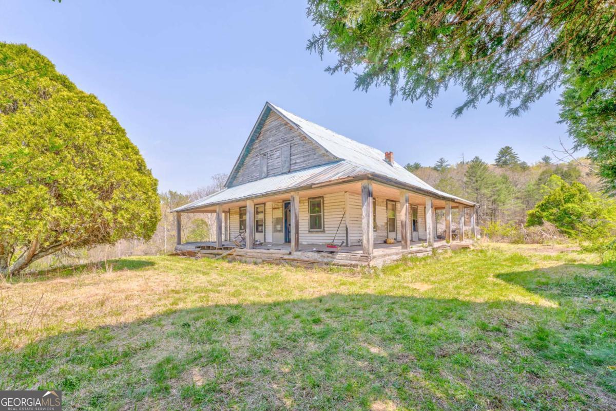 365 Waters Road Mccaysville GA 30555