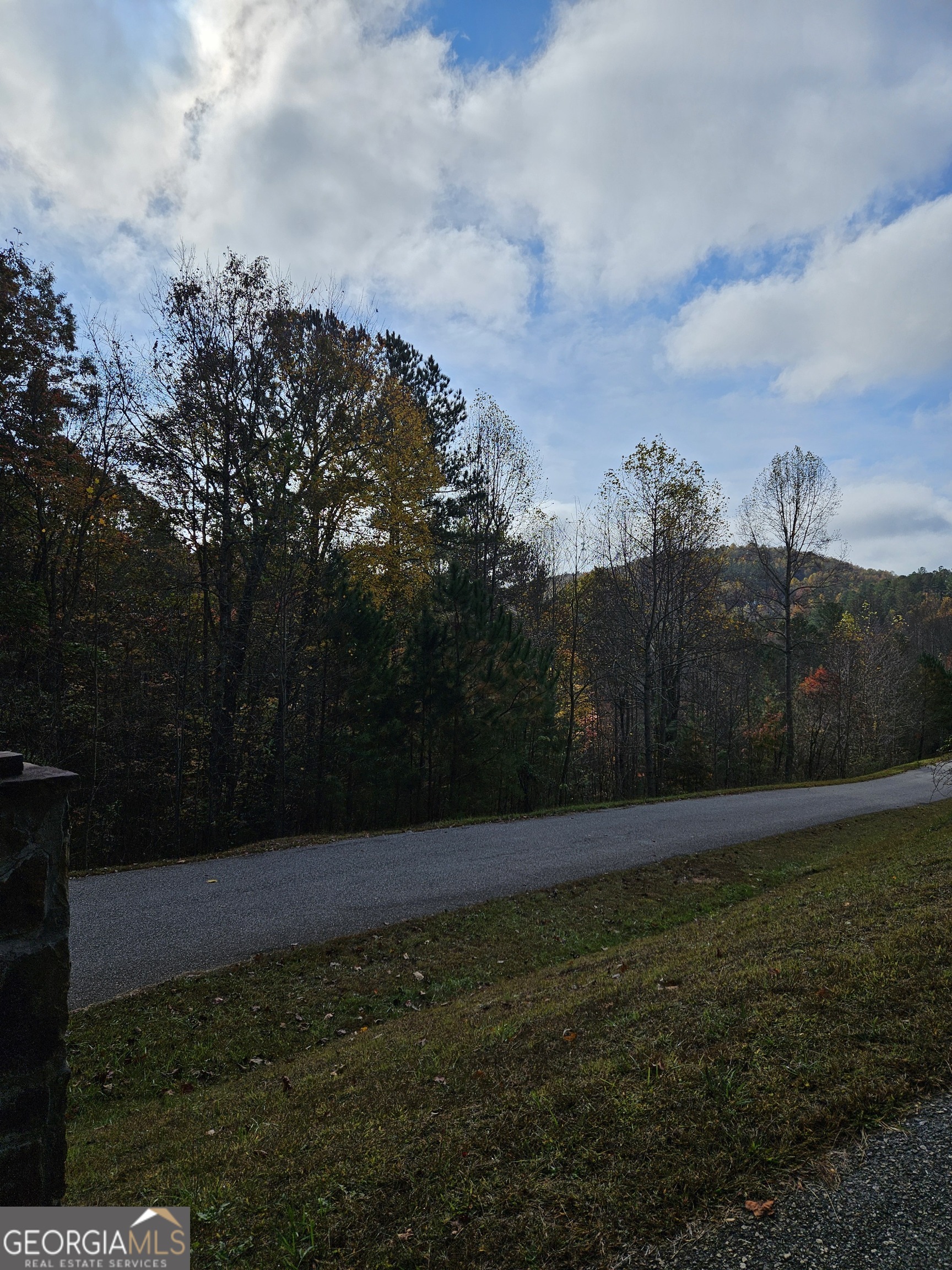 0 The Hills Lane Blairsville GA 30512