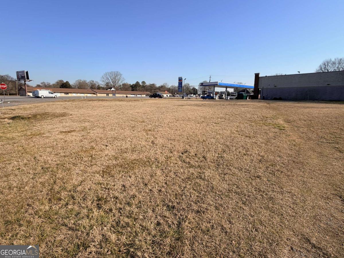 5911 Joe Frank Harris Parkway NW Adairsville GA 30103