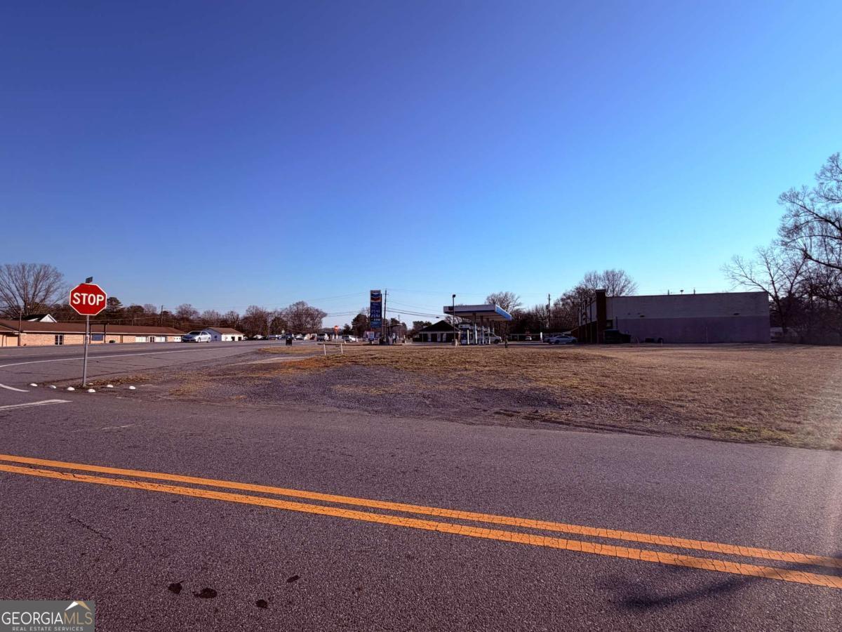 5911 Joe Frank Harris Parkway NW Adairsville GA 30103