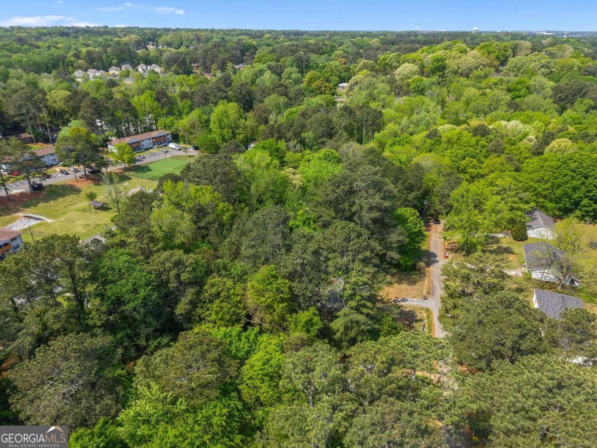 1453 California Avenue Conley GA 30288