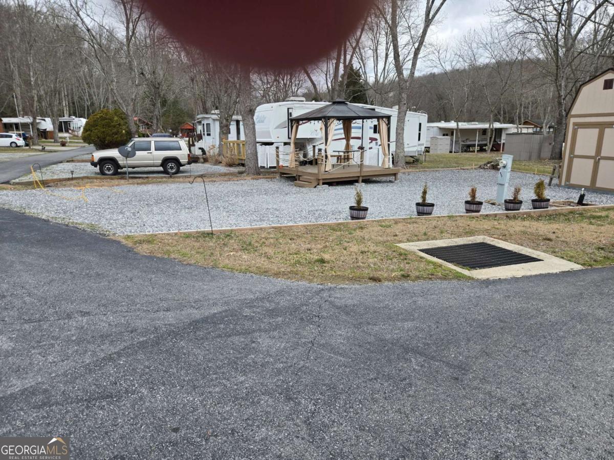 155 Fishtail Circle Cleveland GA 30528
