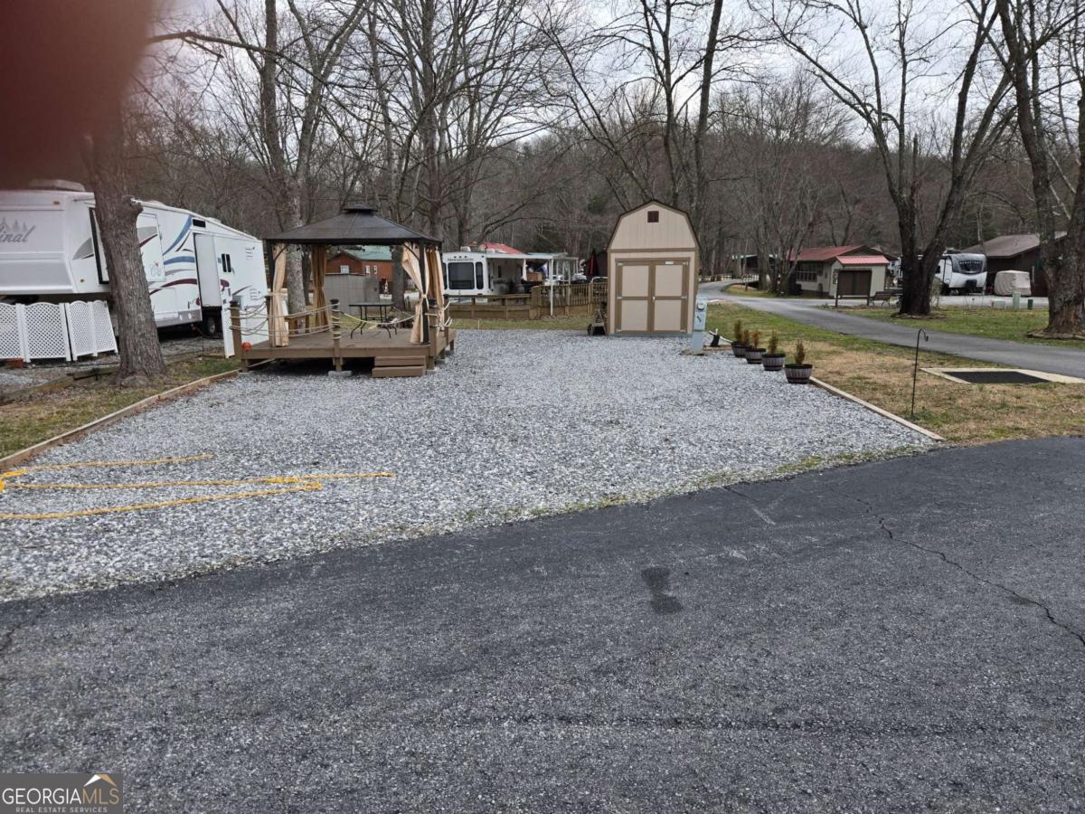 155 Fishtail Circle Cleveland GA 30528