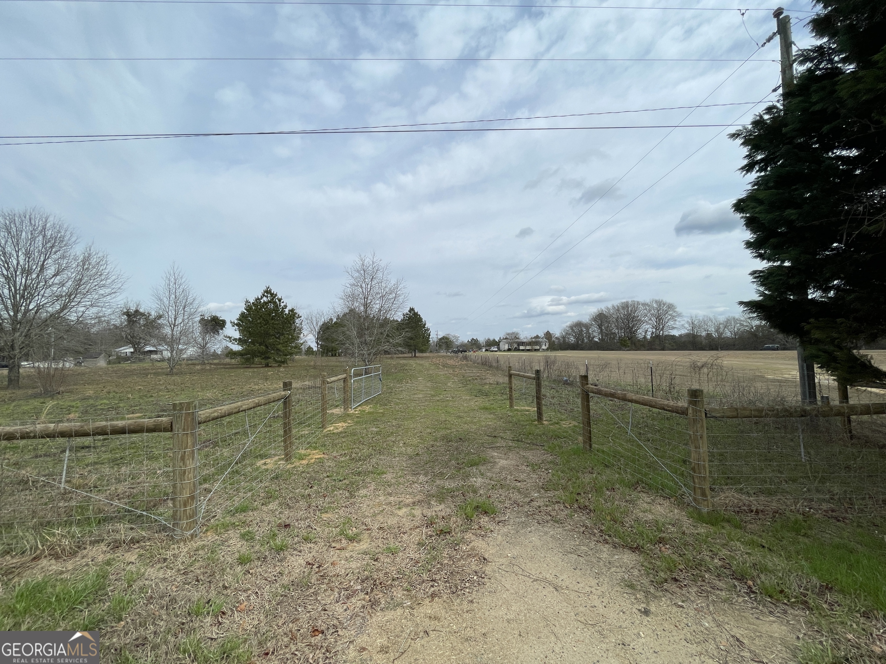 141 James English Road Cochran GA 31014