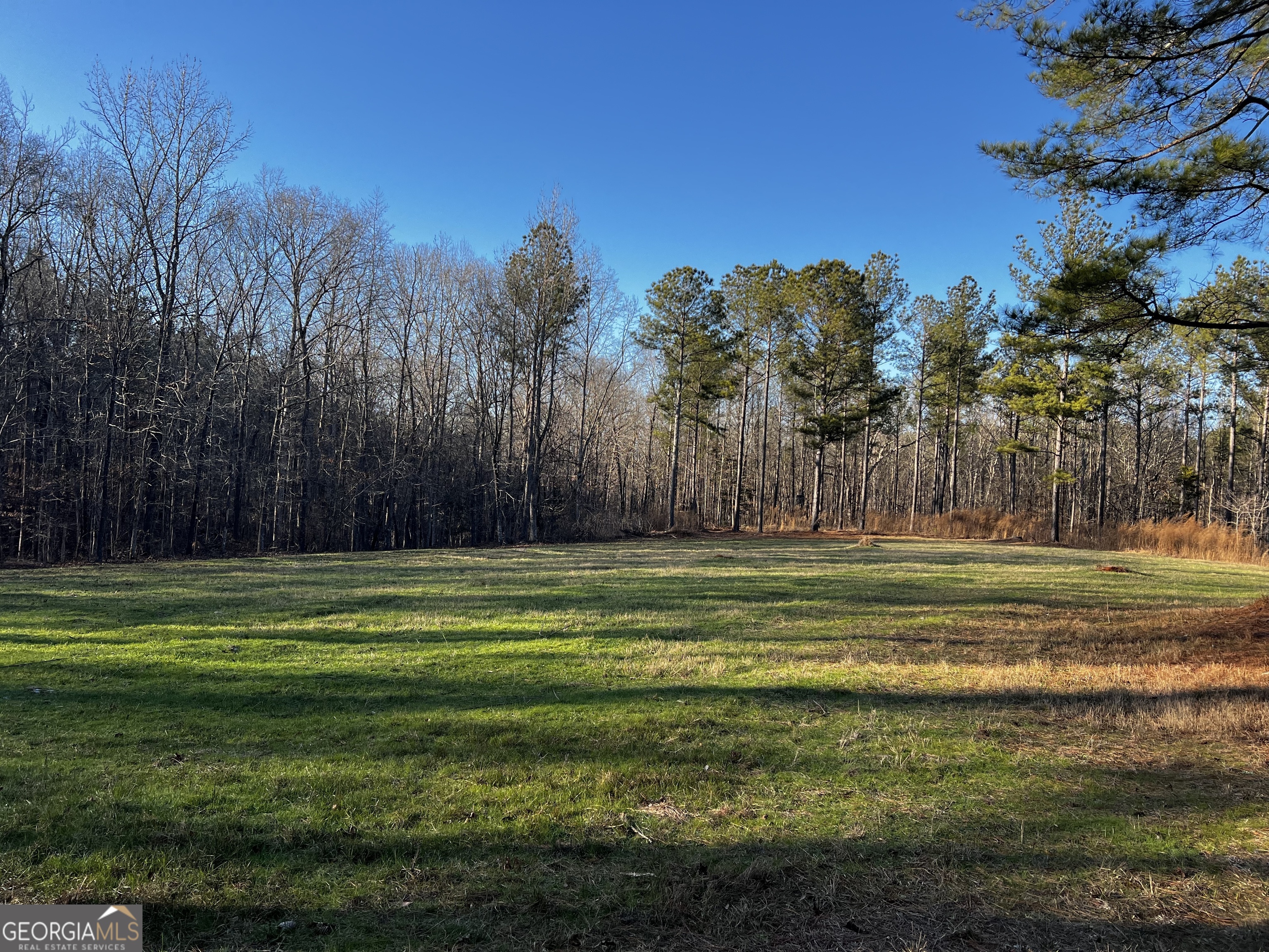 2285 Cherokee Road Comer GA 30629