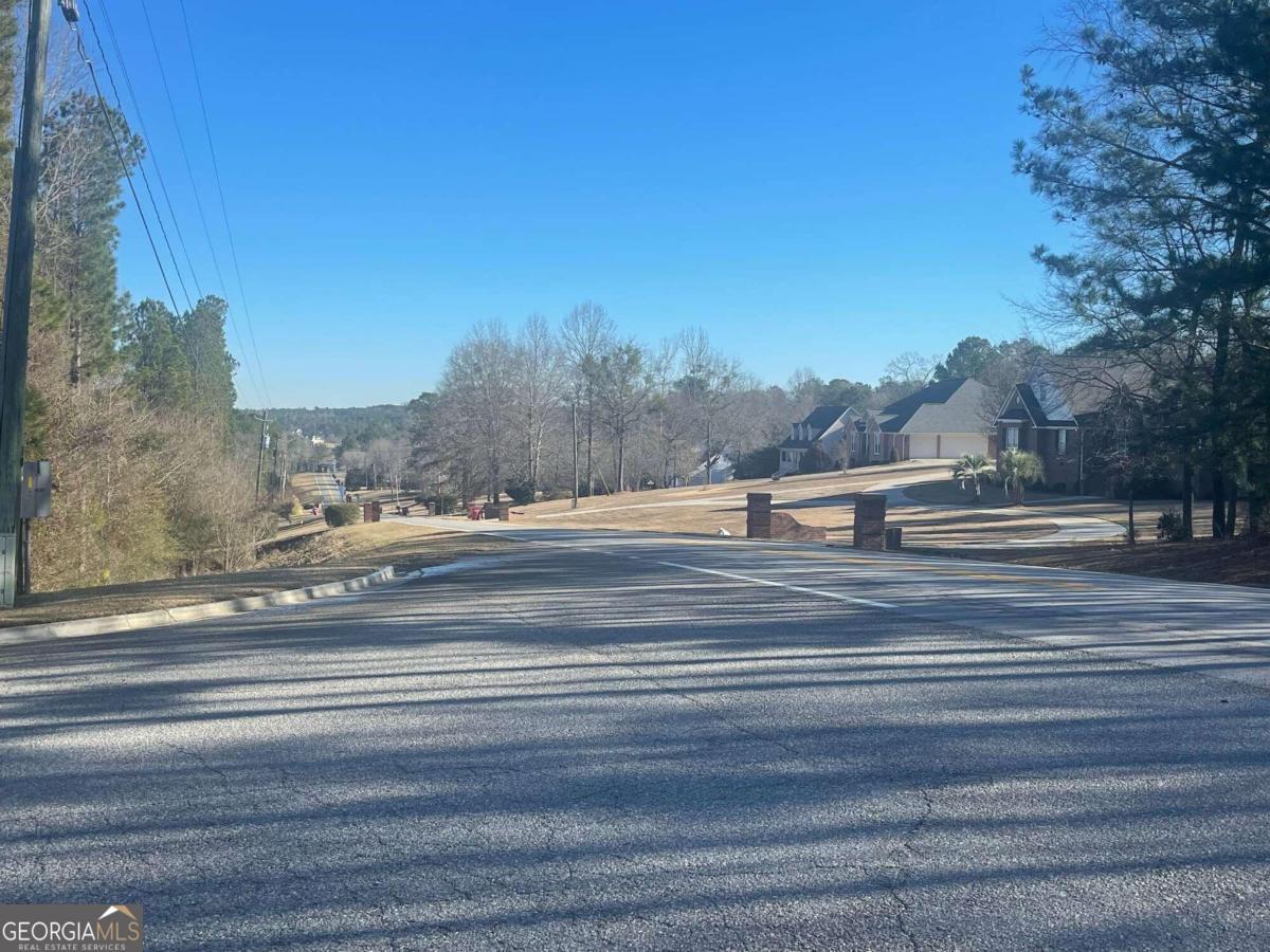 200 Sailwind Court Lizella GA 31052