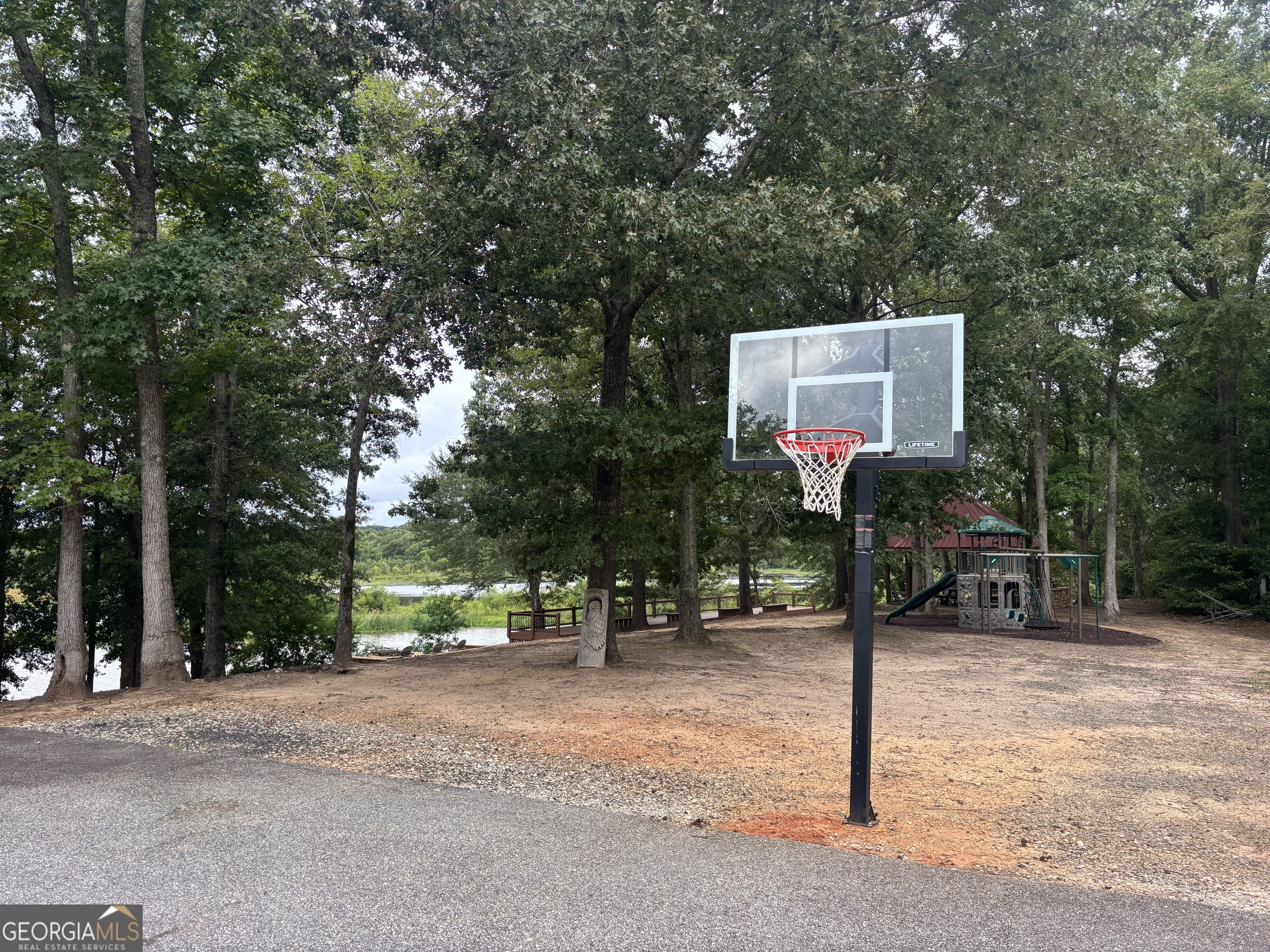 112 Peninsula Avenue Macon GA 31220