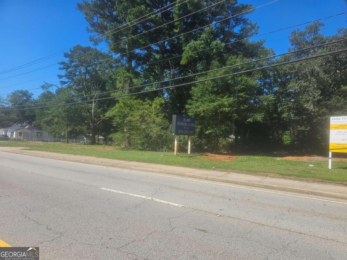 1987 Wesley Chapel Road Decatur GA 30035