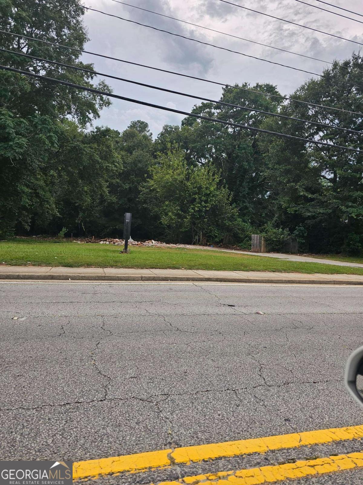 1987 Wesley Chapel Road Decatur GA 30035