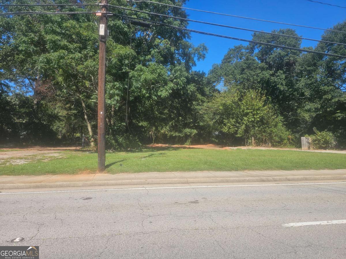 1987 Wesley Chapel Road Decatur GA 30035