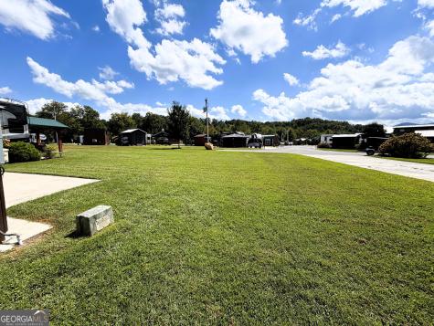 25 Golden Bridle Drive Blairsville GA 30512